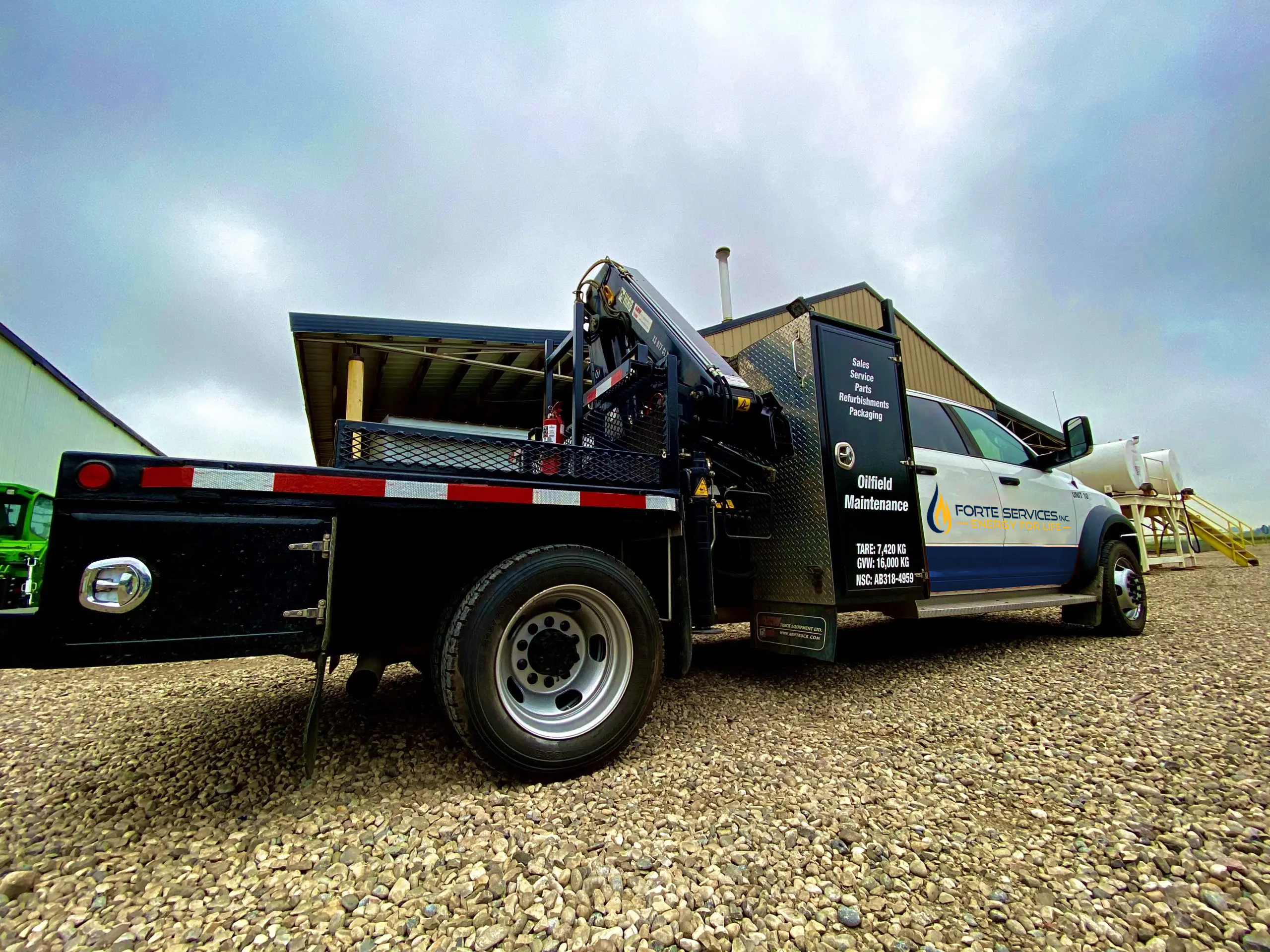 truck-with-logo (1)